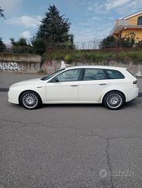 Alfa romeo 159 1.9 jtdm sw, mod distinctive,