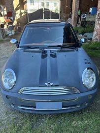 MINI 2003