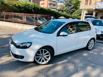 Volkswagen Golf 6