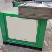 Banco cassa per negozio colore verde