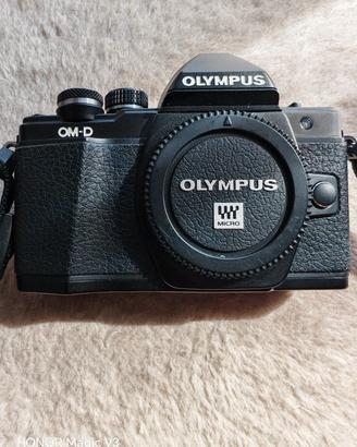 Olympus OM-D E-M10 II INTONSA