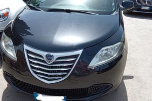 lancia Ypsilon motore da sistemare 