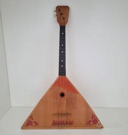 Balalaika Mosca 80 strumento musicale a 3 corde