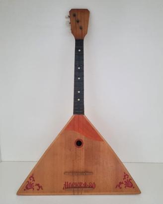 Balalaika Mosca 80 strumento musicale a 3 corde