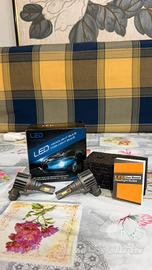 Coppia Lampadine LED Auto HB3 (9005)