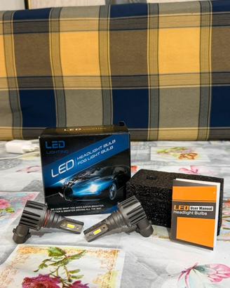 Coppia Lampadine LED Auto HB3 (9005)