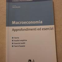 Libro universitario di macroeconomia