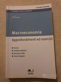 Libro universitario di macroeconomia