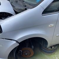 PARAFANGO ANTERIORE SINISTRO LANCIA Musa 2Â° Serie