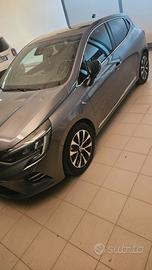 Renault clio 2023 Hybrid