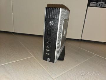Pc HP Windows 10 fisso desktop computer