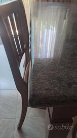 Tavolo in marmo scavolini con sedie
