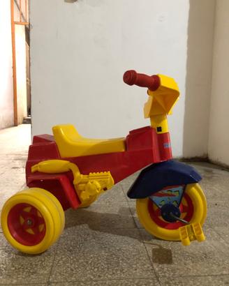 Triciclo peg perego