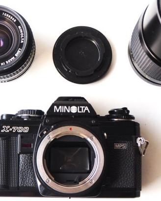 Minolta X-700