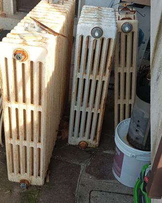 Caloriferi in ghisa originali Anni 50 