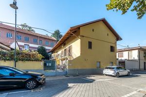 CASA SEMINDIPENDENTE A DRUENTO