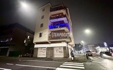 Ampio quadrilocale con balcone a due passi dal cen