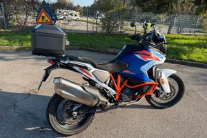 KTM 1290 SUPER ADVENTUR R 2021