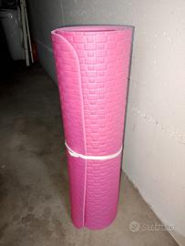 tappetino fucsia yoga