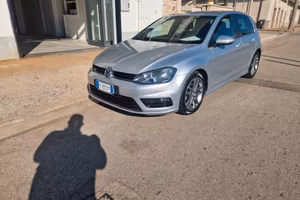 Volkswagen Golf 1.6 TDI 110 CV 5p. Sport R-LINE