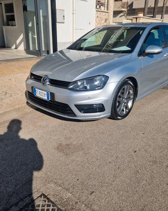 Volkswagen Golf 1.6 TDI 110 CV 5p. Sport R-LINE
