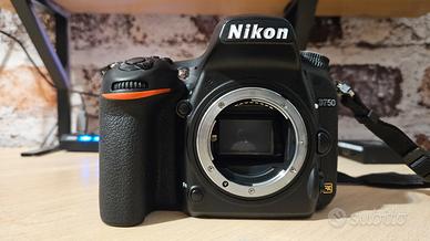 Nikon D750 corpo + accessori 