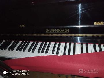 Pianoforte verticale