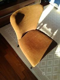 Poltrona seduta bassa