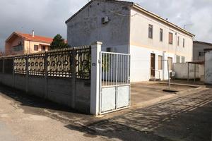 Appartamento con giardino in centro a Carbonia