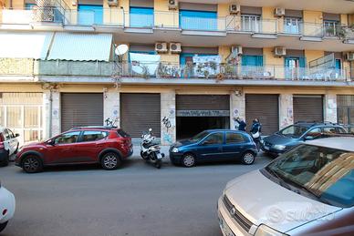 5 Luci750 mq C3 tra Corso Italia e Via Umberto