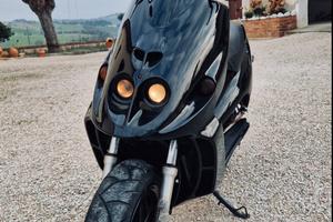 Phantom F12 ad aria