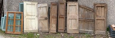 Falegnameria in chiusura vende porte antiche