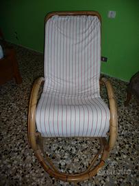 Sedia a dondolo in bambu'!VARESE CENTRO
