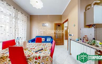 APPARTAMENTO LUMINOSO CON DOPPIO BALCONE!