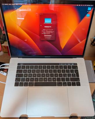 Macbook pro 15’ 2017 ram 16 ssd 500 touch bar