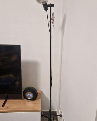 Lampada da terra nera