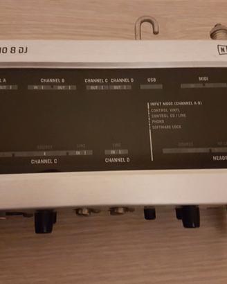 Scheda audio A8 traktor native istrument