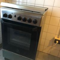 Cucina economica indesit