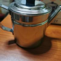caffettiera a servire 