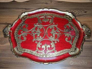 Vassoio vintage italiano fiorentino smerlato ovale
