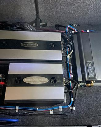 Impianto audio per auto completo