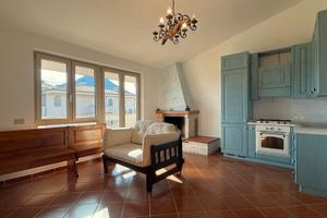 Luminoso bilocale al piano primo