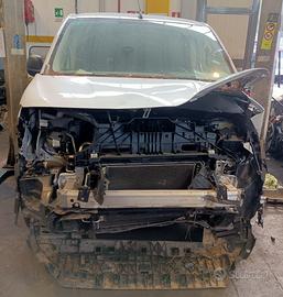 RICAMBI USATI AUTO FIAT Doblo Serie N.D. YH01 Dies