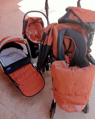 Trio Chicco Living con accessori 