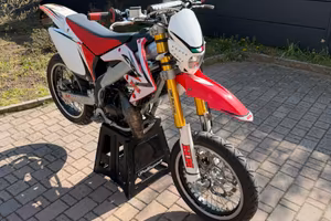 Hm Crm derapage 50 (70) 2016