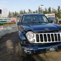 Jeep Cherokee 2.8 TD 2005 31C - uso ricambi