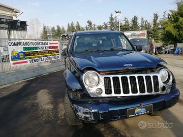 Jeep Cherokee 2.8 TD 2005 31C - uso ricambi