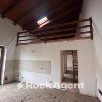 APPARTAMENTO VIA F. BANDIERA GIUSSAGO