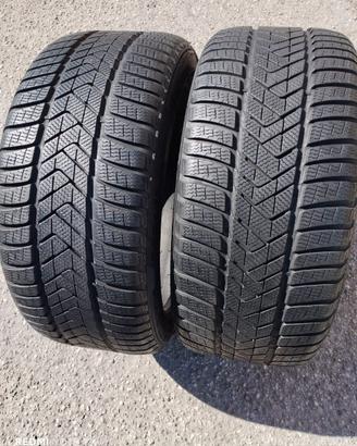 GOMME DIFFERENZIATE M+S RUNFLAT di RAGGIO 19''
