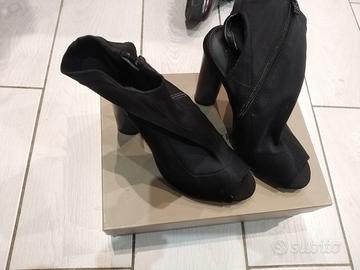 SCARPE DONNA CON IL TACCO 